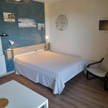 Superbe Studio Au Calme Sans Vis-a-vis Apartment